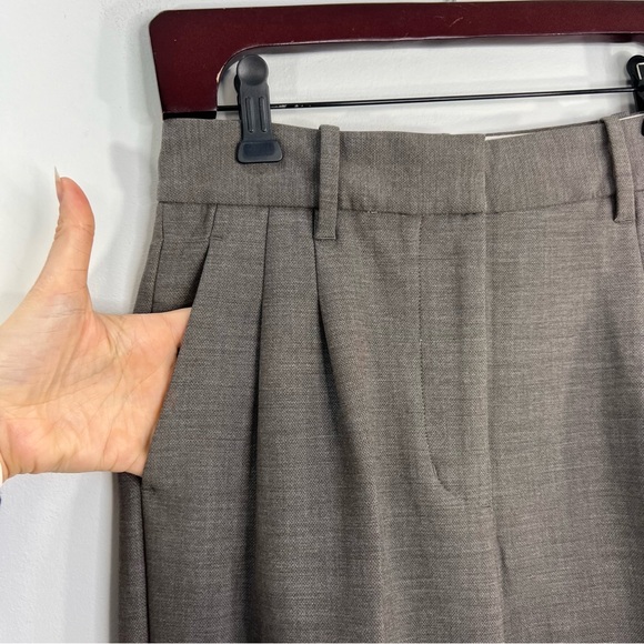 Aritzia Wilfred Effortless Pant brown pleated wide leg old money trousers 2 - Picture 9 of 16